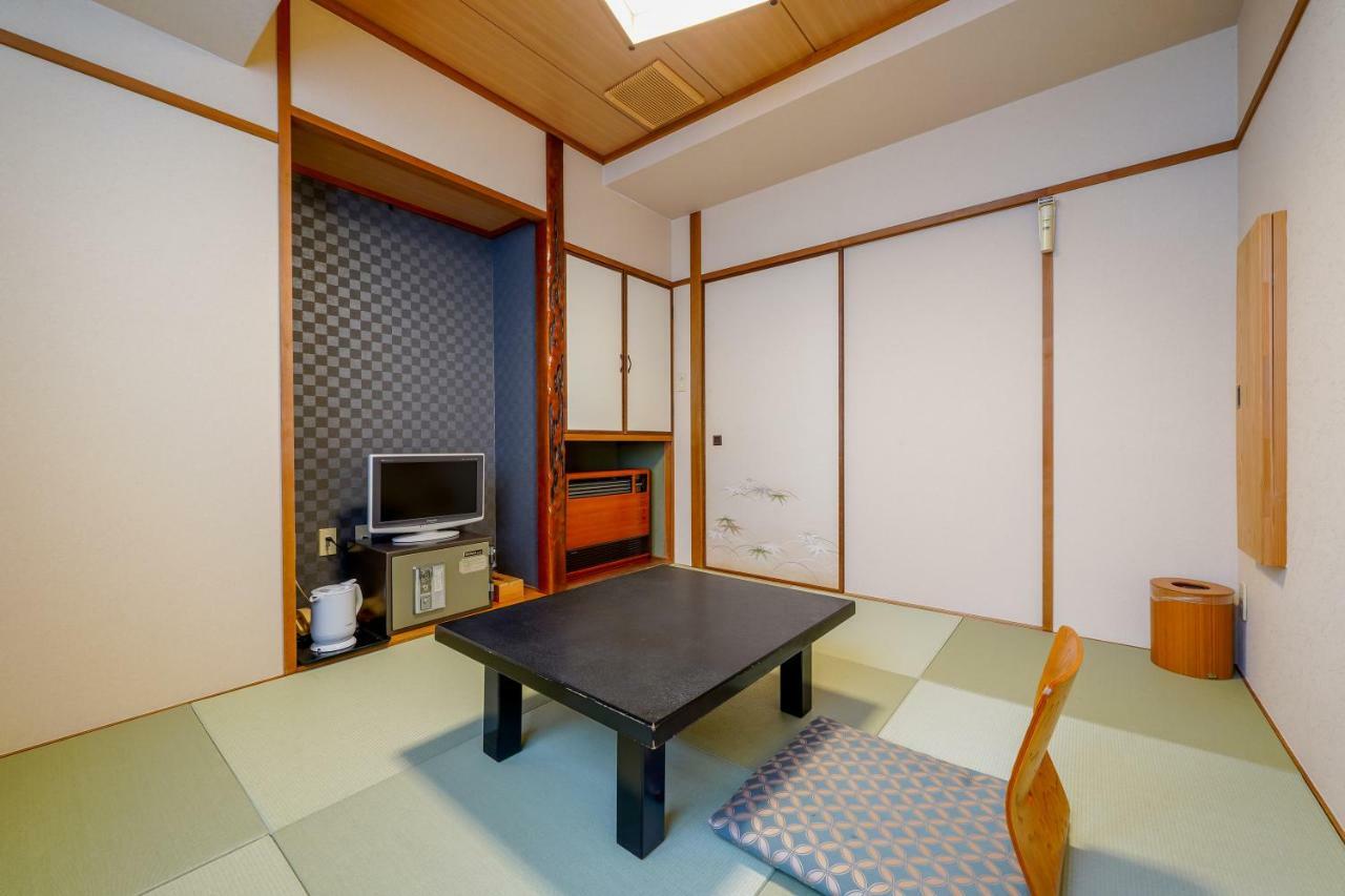 Ryokan Wakamiya Киото Экстерьер фото